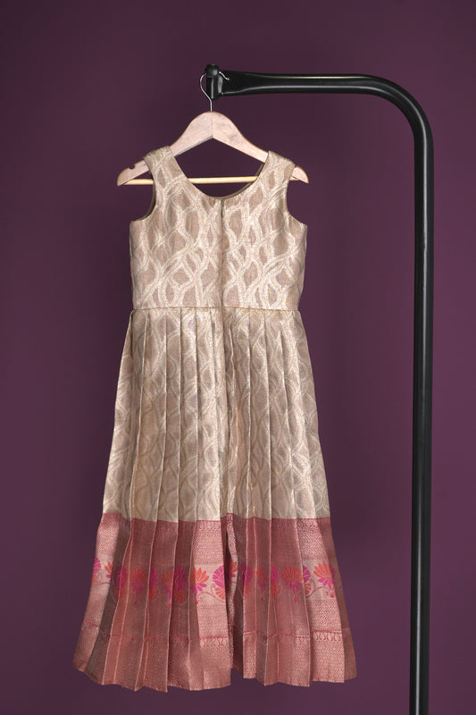 tissue natural beige tussar Lehanga blouse with out dupatta