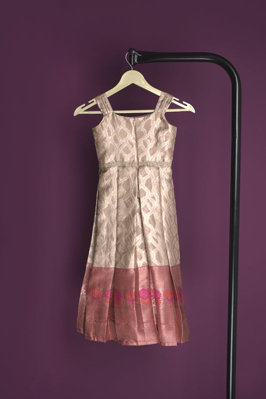 tissue natural beige tussar Lehanga blouse with out dupatta