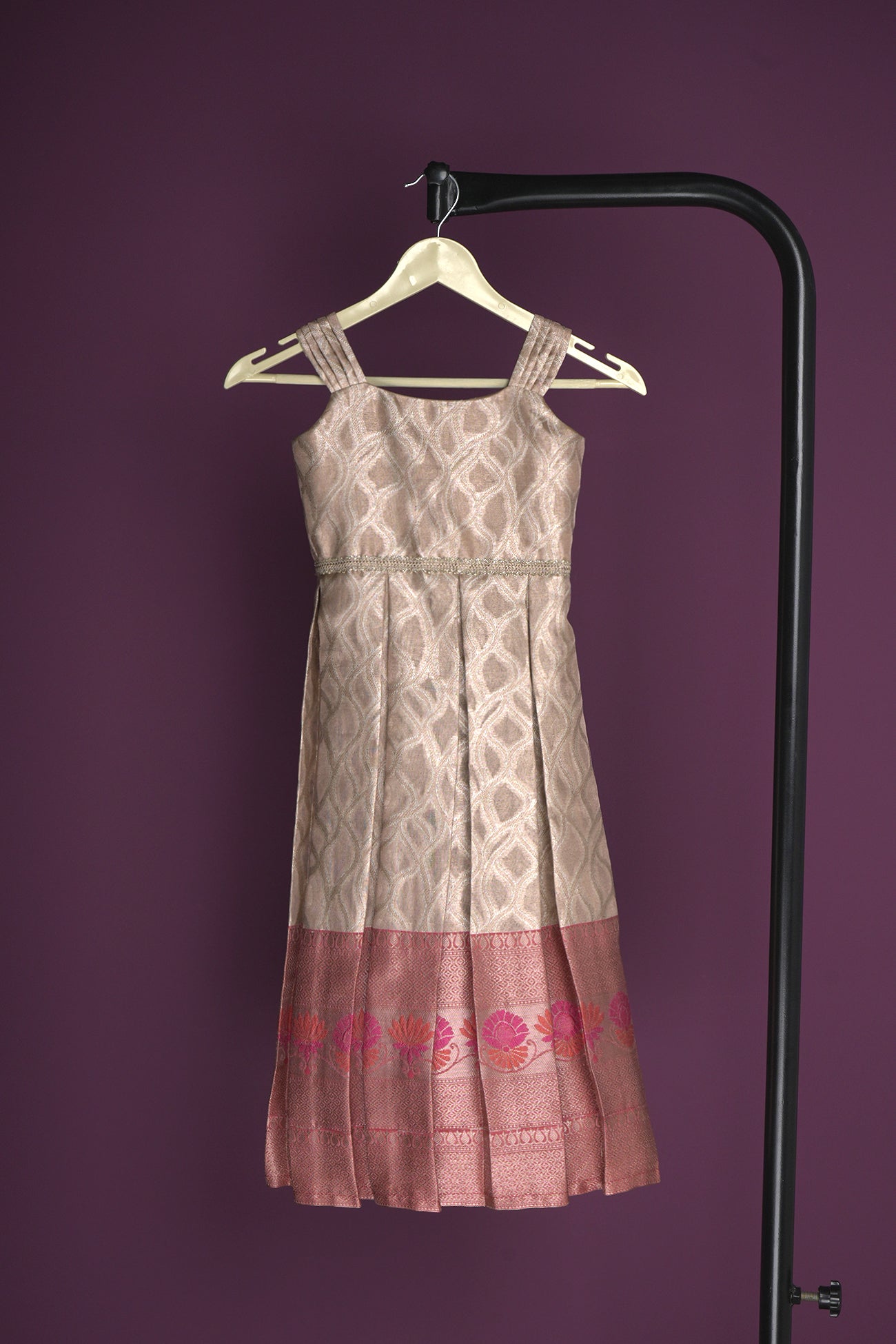 tissue natural beige tussar Lehanga blouse with out dupatta