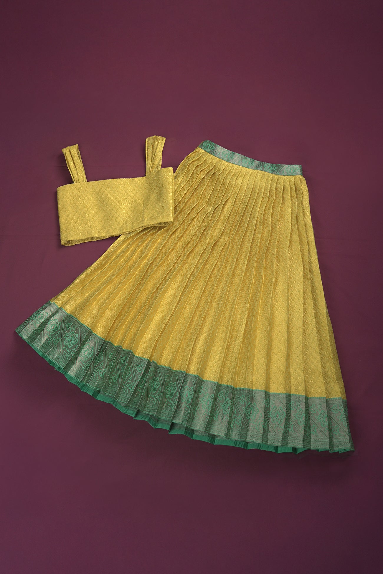kora silk mustard Lehanga blouse with out dupatta